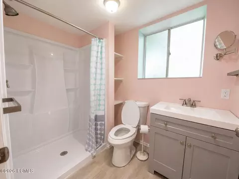 Bath - 151 E 200 North N, Kamas, UT 84036 photo 3 of 3