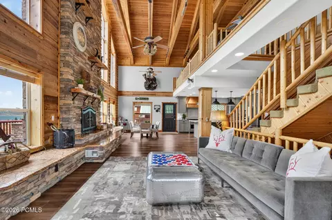 Living - 425 E Anglers Loop, Panguitch, UT 84759 photo 1 of 3