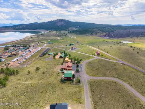 View/Area - 425 E Anglers Loop, Panguitch, UT 84759 photo 2 of 17