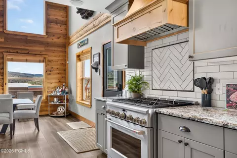 Kitchen - 425 E Anglers Loop, Panguitch, UT 84759 photo 4 of 8