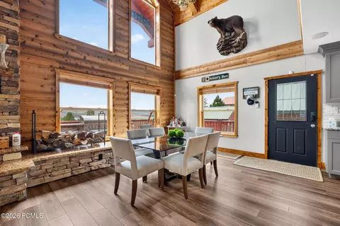 Dining - 425 E Anglers Loop, Panguitch, UT 84759 photo 1 of 5