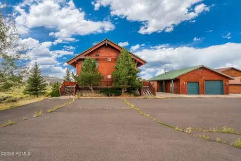 Exterior - 425 E Anglers Loop, Panguitch, UT 84759 photo 9 of 10