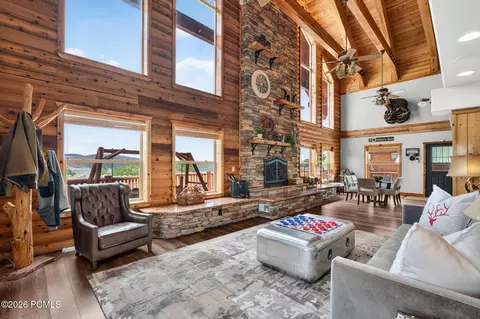 Living - 425 E Anglers Loop, Panguitch, UT 84759 photo 2 of 3