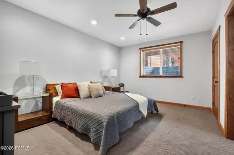 Bedroom - 425 E Anglers Loop, Panguitch, UT 84759 photo 13 of 17