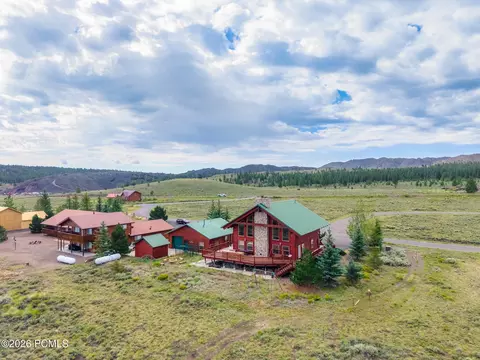 View/Area - 425 E Anglers Loop, Panguitch, UT 84759 photo 7 of 17
