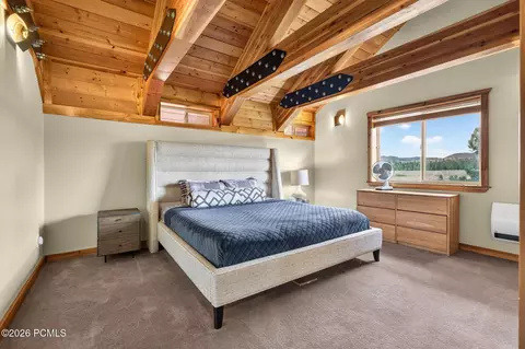 Bedroom - 425 E Anglers Loop, Panguitch, UT 84759 photo 3 of 17