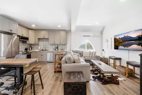 424 Park Ave #C, Park City, UT 84060