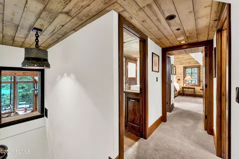 Entry Way - 2983 E Ridgetop Dr, Sundance, UT 84604 photo 7 of 11