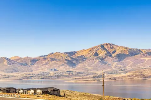 View/Area - 11698 N Deep Water Dr, Hideout, UT 84036 photo 7 of 23