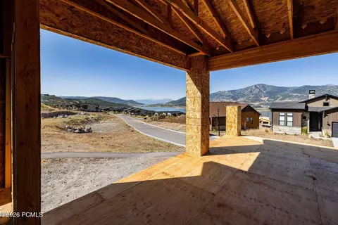 Exterior - 11698 N Deep Water Dr, Hideout, UT 84036 photo 5 of 6