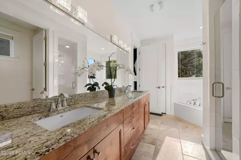 Bath - 1238 N Canyon View Rd, Midway, UT 84049 photo 4 of 5