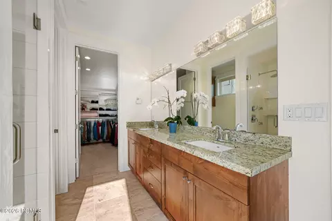 Bath - 1238 N Canyon View Rd, Midway, UT 84049 photo 3 of 5