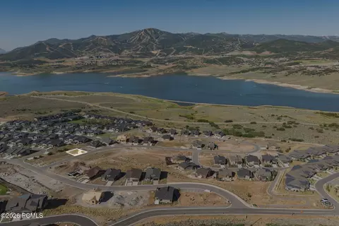 View/Area - 512 E Kayak Dr, Hideout, UT 84036 photo 2 of 23