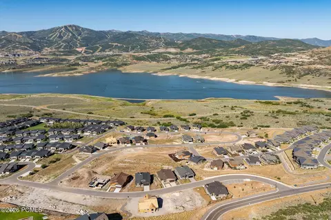 View/Area - 512 E Kayak Dr, Hideout, UT 84036 photo 16 of 23