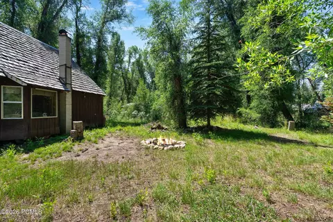 Exterior - 5440 E Weber Ln, Oakley, UT 84055 photo 4 of 7