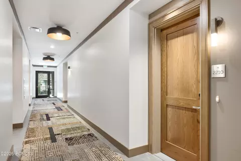700 N Homestead Dr #BLDG 22  102, Midway, UT 84049