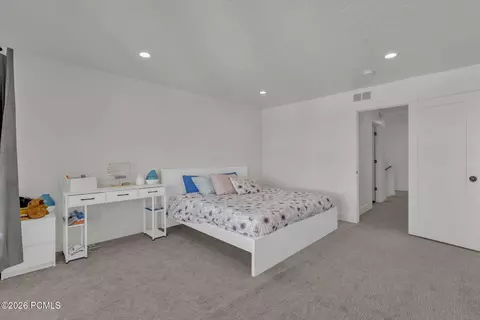 Bedroom - 331 S 680 W, Centerville, UT 84014 photo 2 of 7