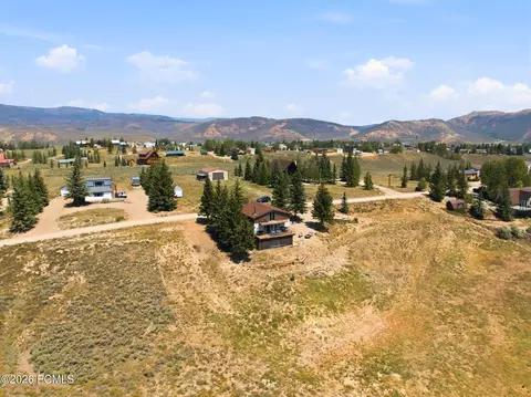 View/Area - 8750 E Soldier Creek Way, Daniel, UT 84032 photo 3 of 22