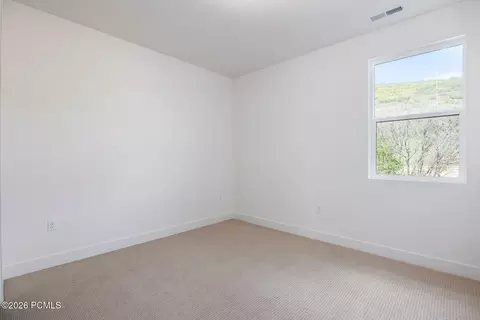 Bedroom - 487 W Ascent Dr, Hideout, UT 84036 photo 4 of 5