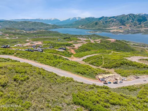 1752 E Peak View Dr, Hideout, UT 84036 photo 3