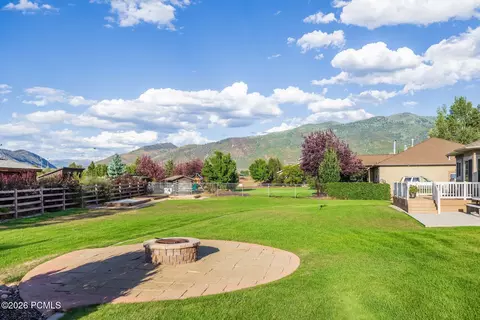 Exterior - 454 W 4200 N, Oakley, UT 84055 photo 11 of 13