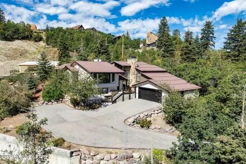 220 Parkview Dr, Park City, UT 84098
