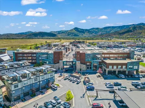 1476 Newpark Blvd #204, Park City, UT 84098