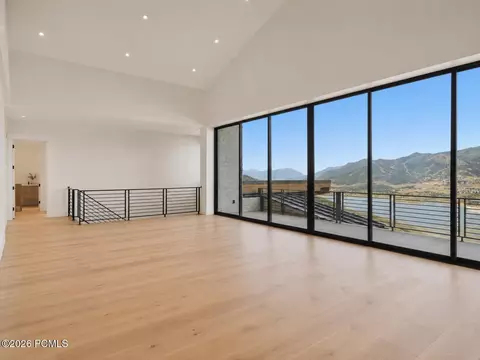 Living - 11386 N White Tail Ct, Hideout, UT 84036 photo 3 of 5