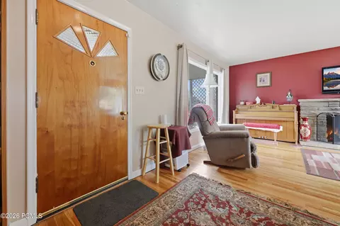 Entry Way - 2983 S Orchard Dr, Bountiful, UT 84010 photo 1 of 1
