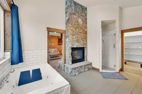 Bath - 22357 E The Canyons Cir, Spanish Fork, UT 84660 photo 6 of 10