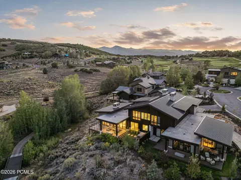 View/Area - 3136 E Arrowhead Trl, Kamas, UT 84036 photo 6 of 8