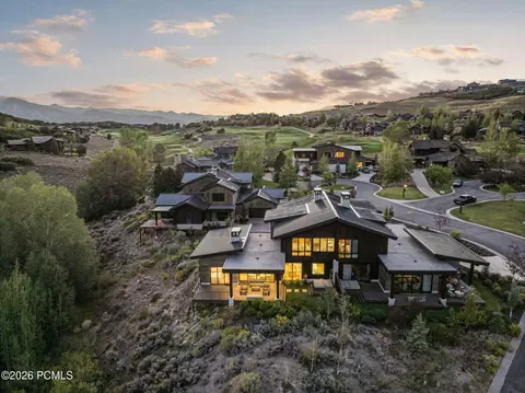 View/Area - 3136 E Arrowhead Trl, Kamas, UT 84036 photo 5 of 8