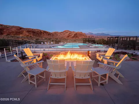 Exterior - 212 Lionsback Loop #36, Moab, UT 84532 photo 4 of 5