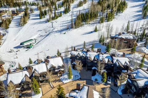 View/Area - 8789 Marsac Ave #B5, Park City, UT 84060 photo 3 of 5