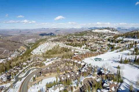 View/Area - 8789 Marsac Ave #B5, Park City, UT 84060 photo 5 of 5