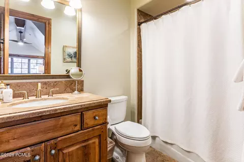 Bath - 8789 Marsac Ave #B5, Park City, UT 84060 photo 4 of 7