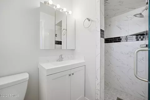 Bath - 1447 E Mulberry Way, Sandy, UT 84093 photo 1 of 4