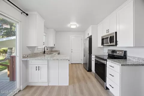 Kitchen - 1447 E Mulberry Way, Sandy, UT 84093 photo 1 of 4