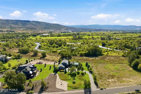 View/Area - 2300 River Meadows Pkwy, Midway, UT 84049 photo 5 of 6