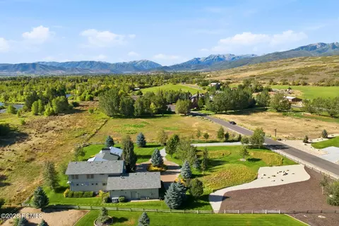 View/Area - 2300 River Meadows Pkwy, Midway, UT 84049 photo 3 of 6