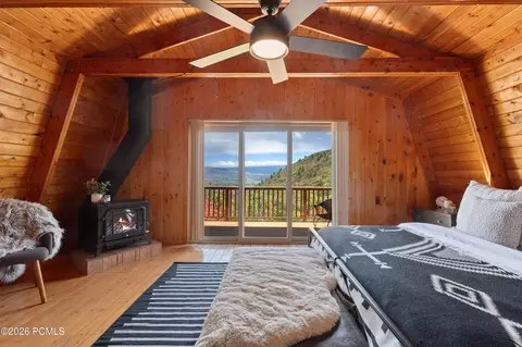 Bedroom - 1764 W Upper Canyon Dr, Midway, UT 84049 photo 3 of 8