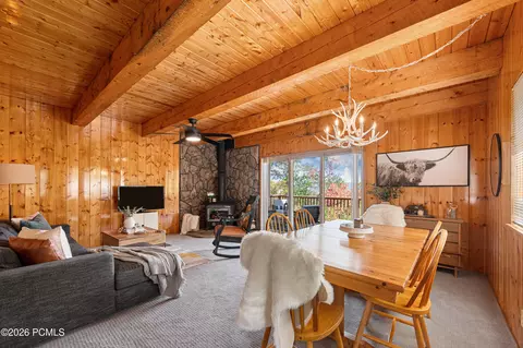 Dining - 1764 W Upper Canyon Dr, Midway, UT 84049 photo 2 of 4