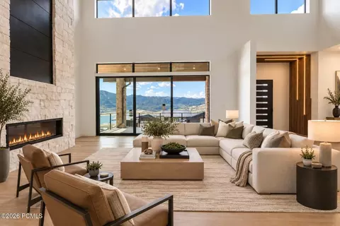 Living - 693 E Longview Dr, Hideout, UT 84036 photo 1 of 9