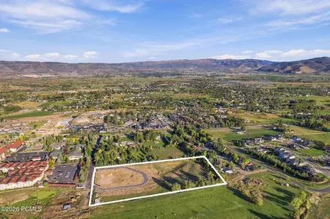 885 W Schonerberg Loop, Midway, UT 84049 photo 3