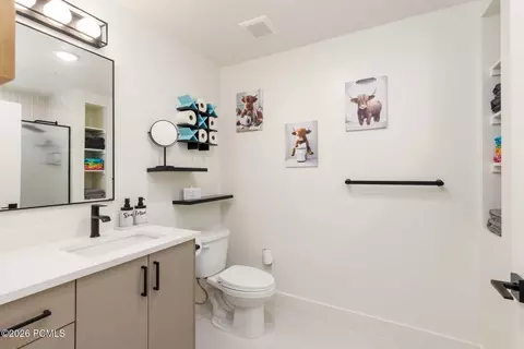 Bath - 3840 N 4975 East E #A103, Eden, UT 84310 photo 1 of 2