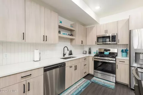 Kitchen - 3840 N 4975 East E #A103, Eden, UT 84310 photo 2 of 3