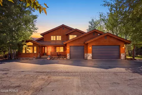 8880 N Meadowview Rd, Park City, UT 84098