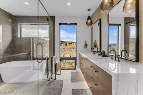 Bath - 4072 E Harris Way, Kamas, UT 84036 photo 6 of 6