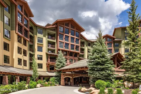 3855 N Grand Summit Dr #328 / 330 Q1, Park City, UT 84098
