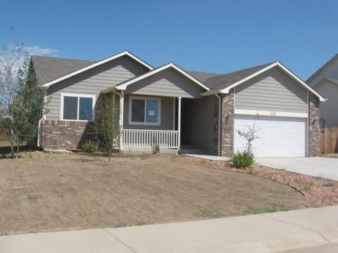 325 E 29th St, Greeley, CO 80631 photo 1